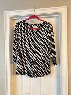 Chico's Black and White Dot-Brush Scoop Neck 3/4 sleeve Tunic